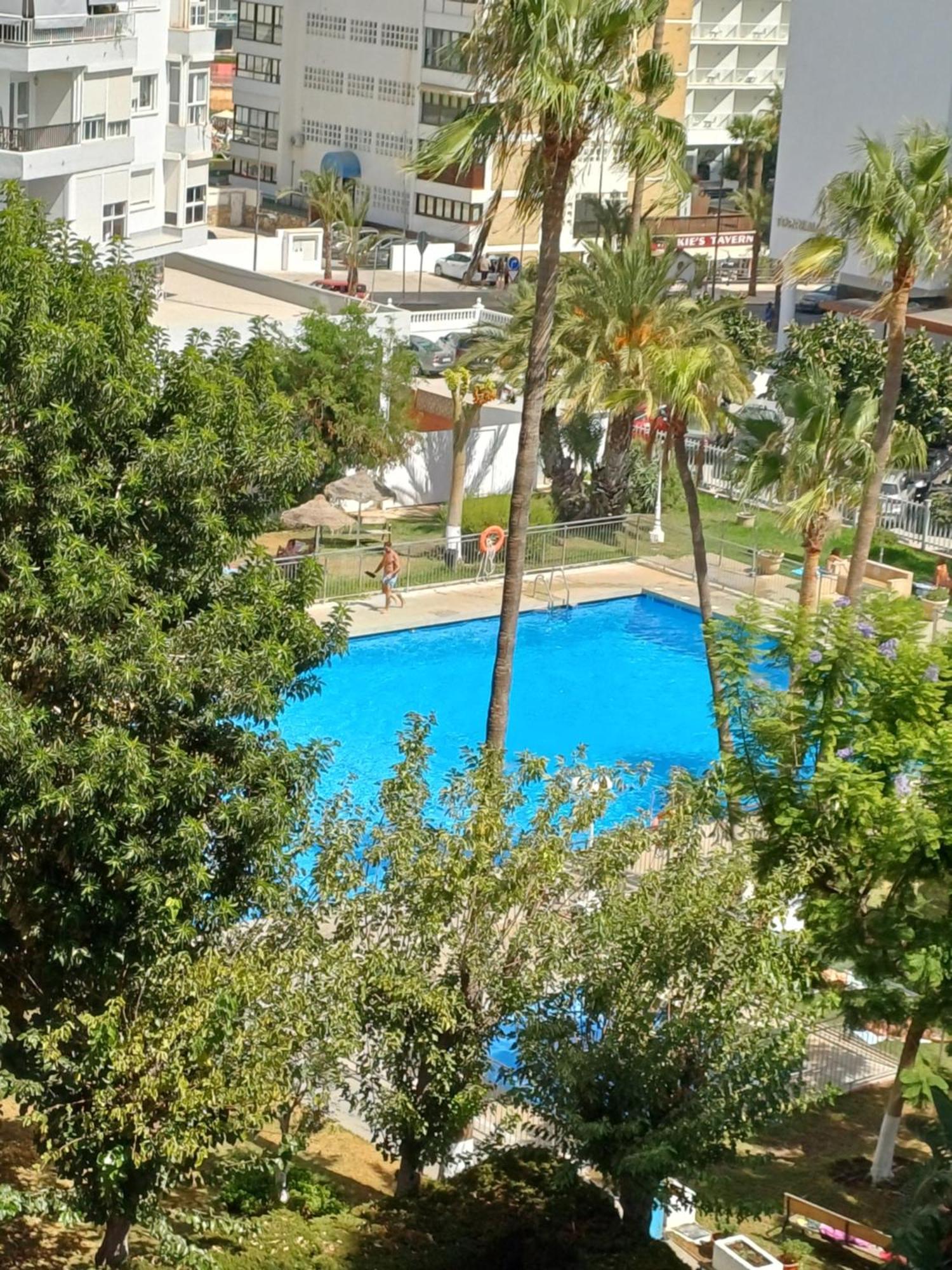 Appartamento Luminoso Estudio Muy Cerca De La Playa Benalmádena Esterno foto