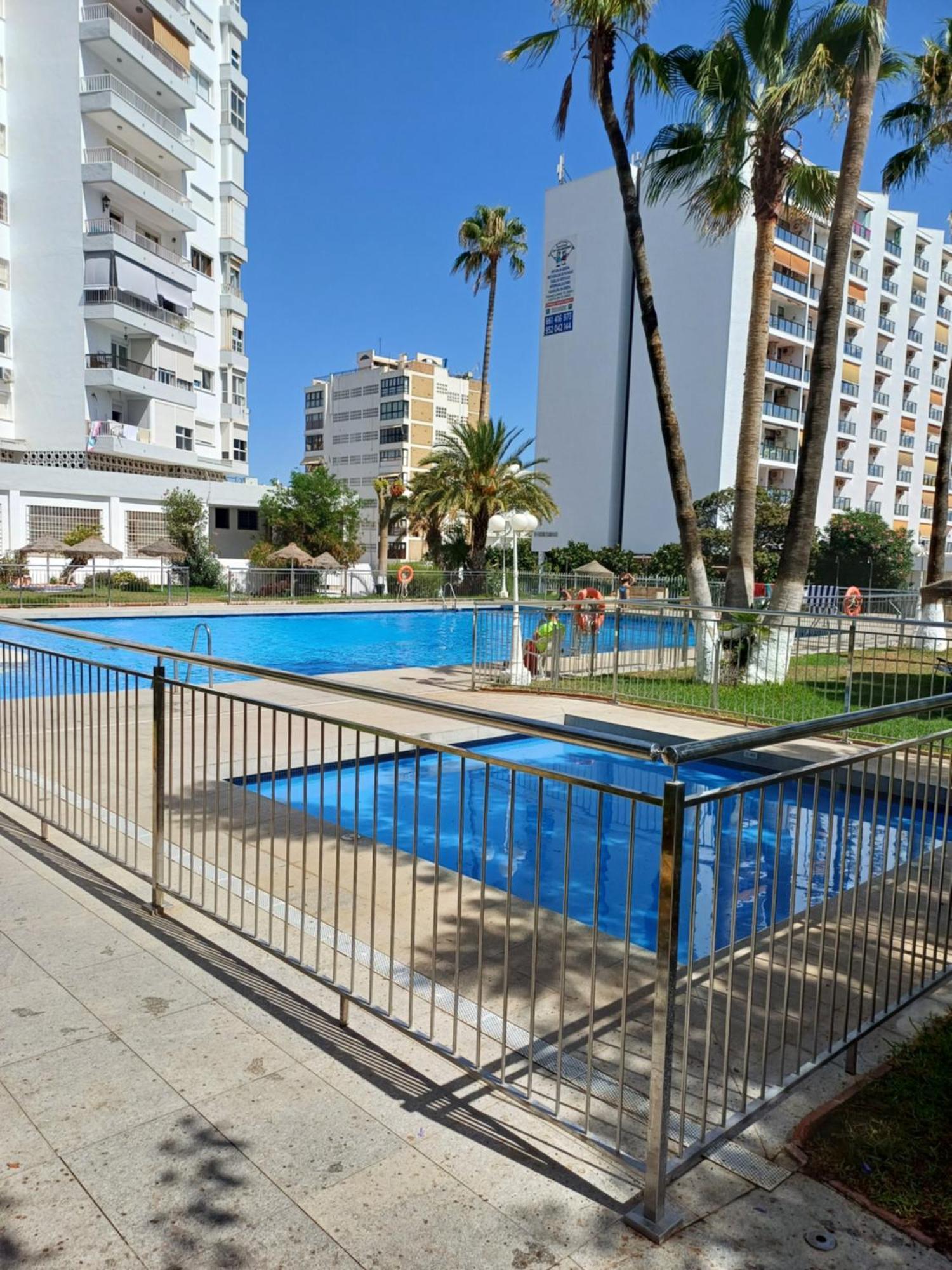 Appartamento Luminoso Estudio Muy Cerca De La Playa Benalmádena Esterno foto